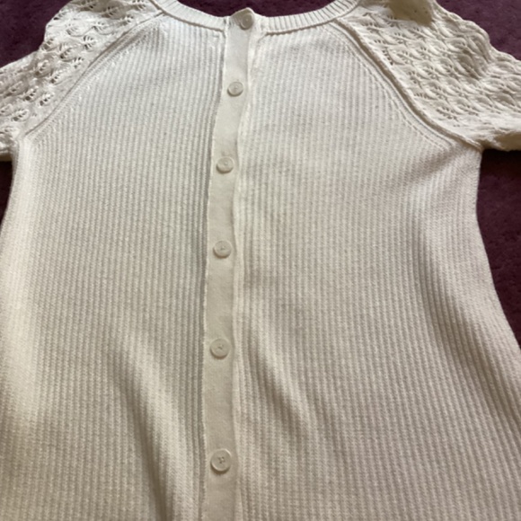 Ann Taylor LOFT Pointelle Knit Button Back Sweater Size Large - Picture 6 of 7